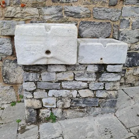 La Porta Del Borgo Aparthotel