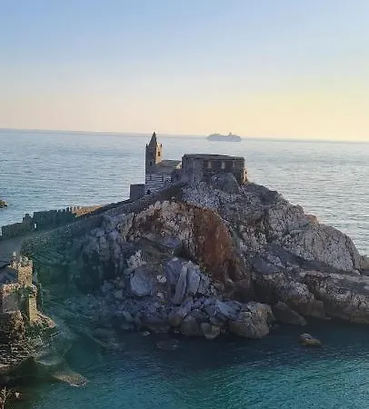 La Porta Del Borgo Aparthotel Porto Venere